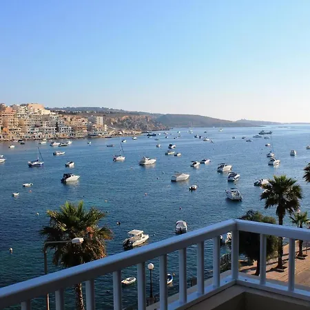 Blue Harbour 4 - Seafront 3 Bedroom Self Catering Holiday With Terrace Apartman